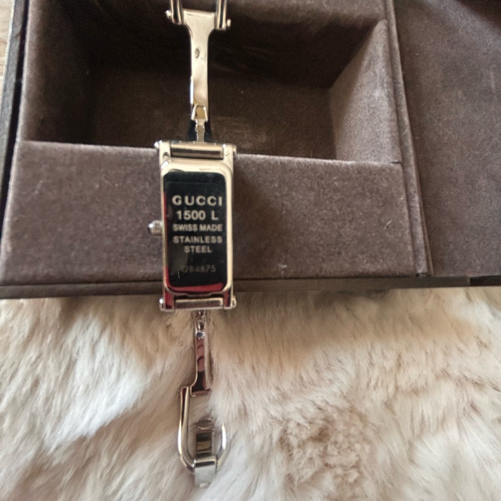 Gucci 1500L Horsebit Stainless Steel Mother-of-Pearl Bracelet Watch - Picture 2 of 5